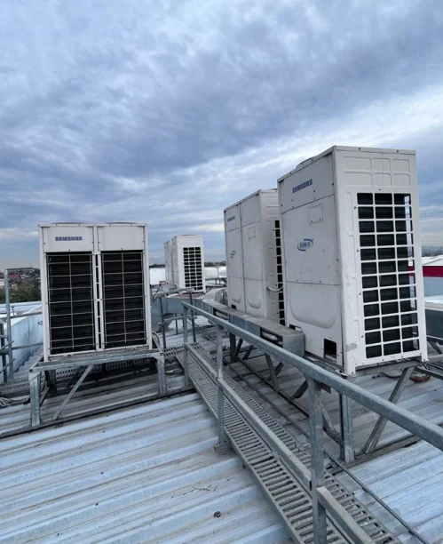 Sistema de climatización VRF Samsung instalado en CESFAM Doctor Norman Voullieme